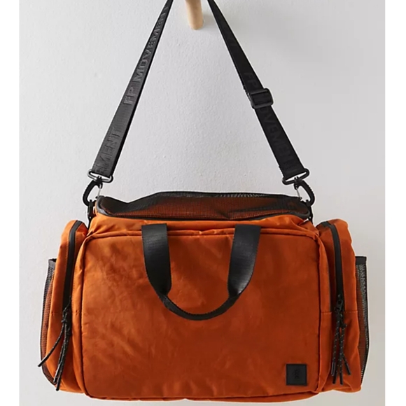 Free People Rover Recycled Nylon Weekender Bag in Rust - Picture 4 of 5